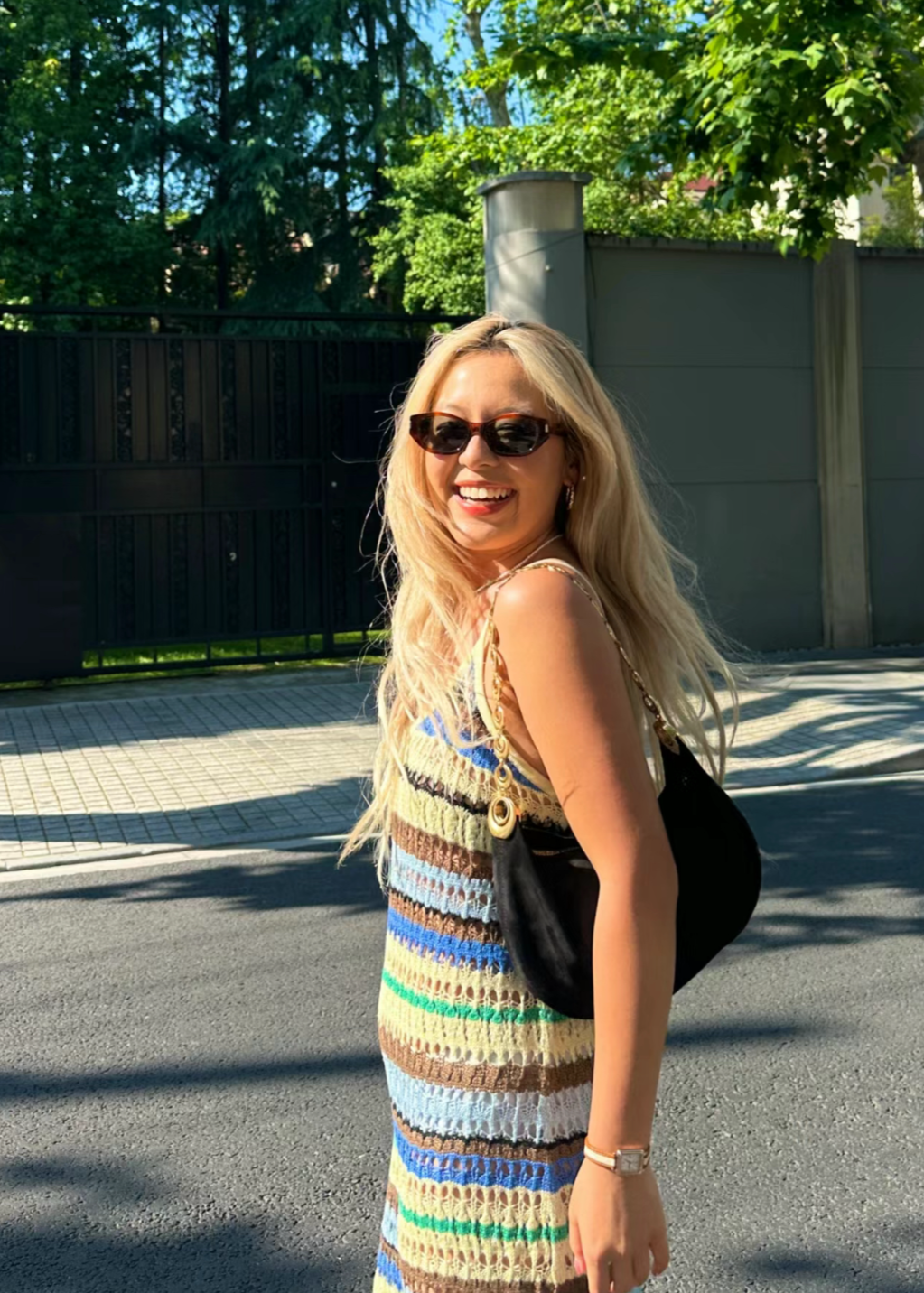 Luna Bag | Oversized Black with Gold Chain