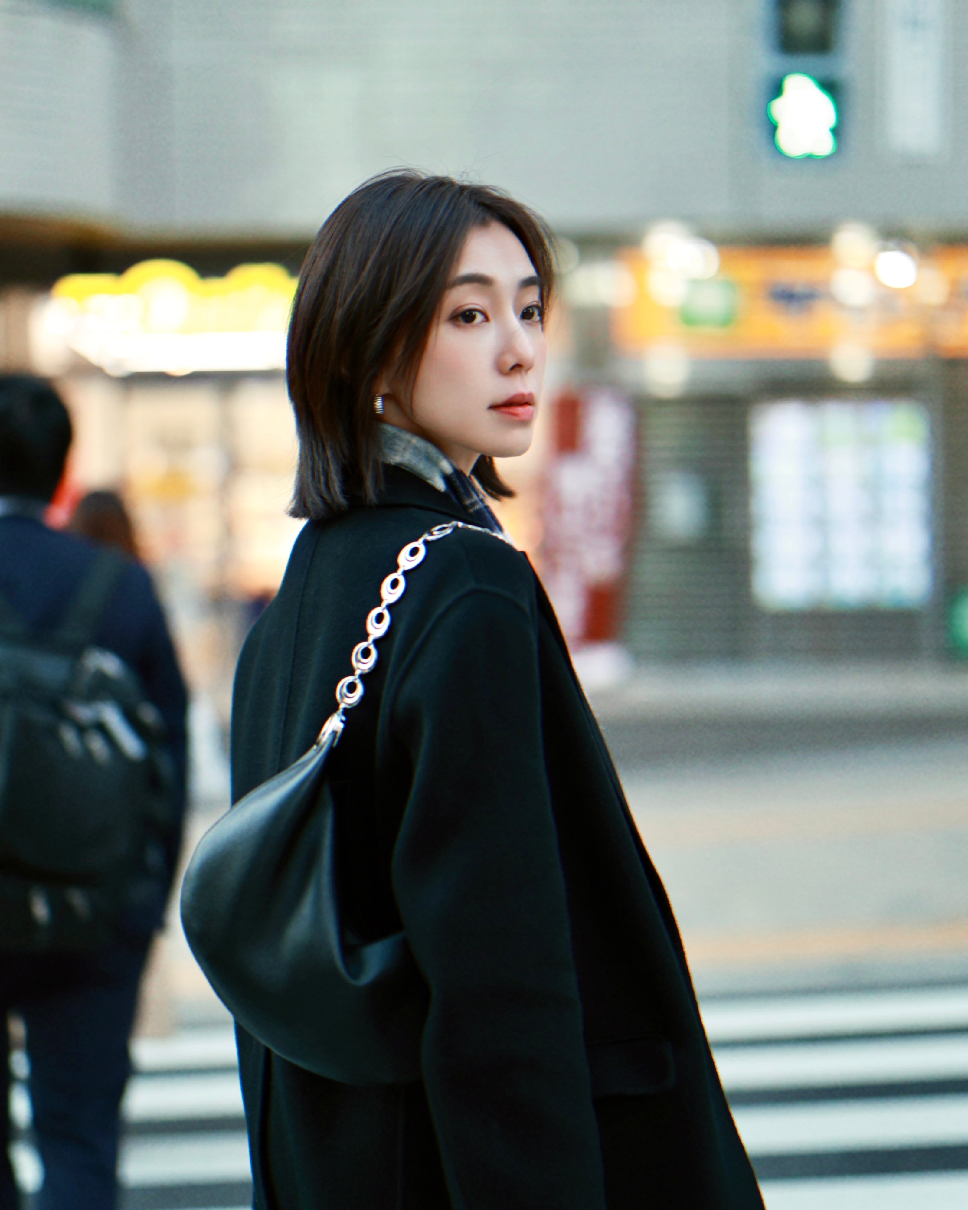 Luna Bag | Oversized Black with Silver Chain
